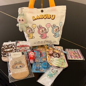 💝LABUBU Kids Cream Canvas Tote Bag with Yellow Handles and Plush Charm💝